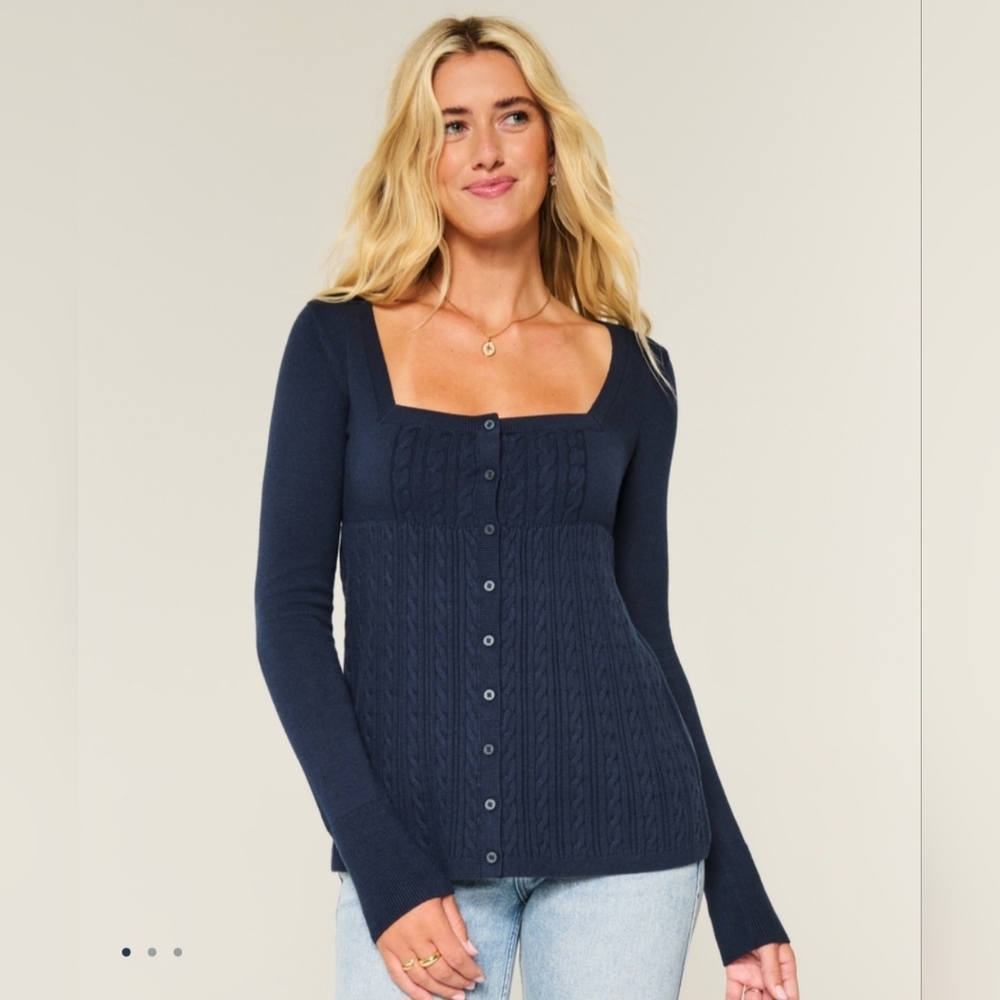 Hollister Easy Long-Sleeve Square-Neck Babydoll Sweater in Espresso (Small)